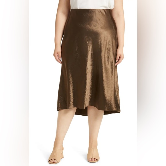 Vince Dresses & Skirts - NWOT VINCE. Satin Slip Skirt size Large